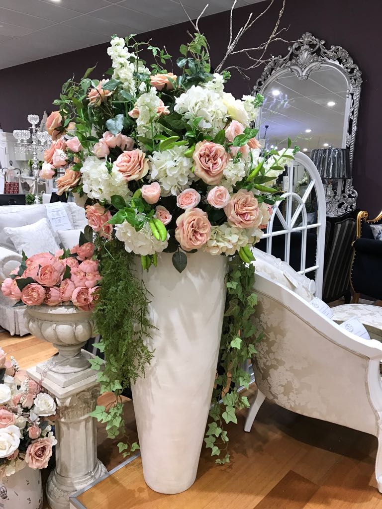 Flower Arrangement (221)